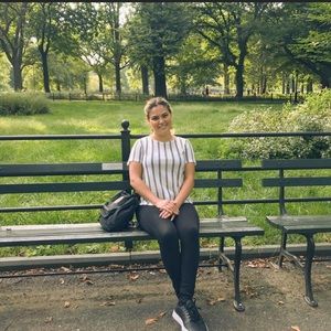 Meet your Posher, Priscilla